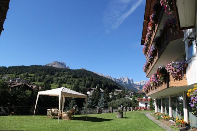 Hotel Catinaccio Rosengarten 모에나 외부 사진