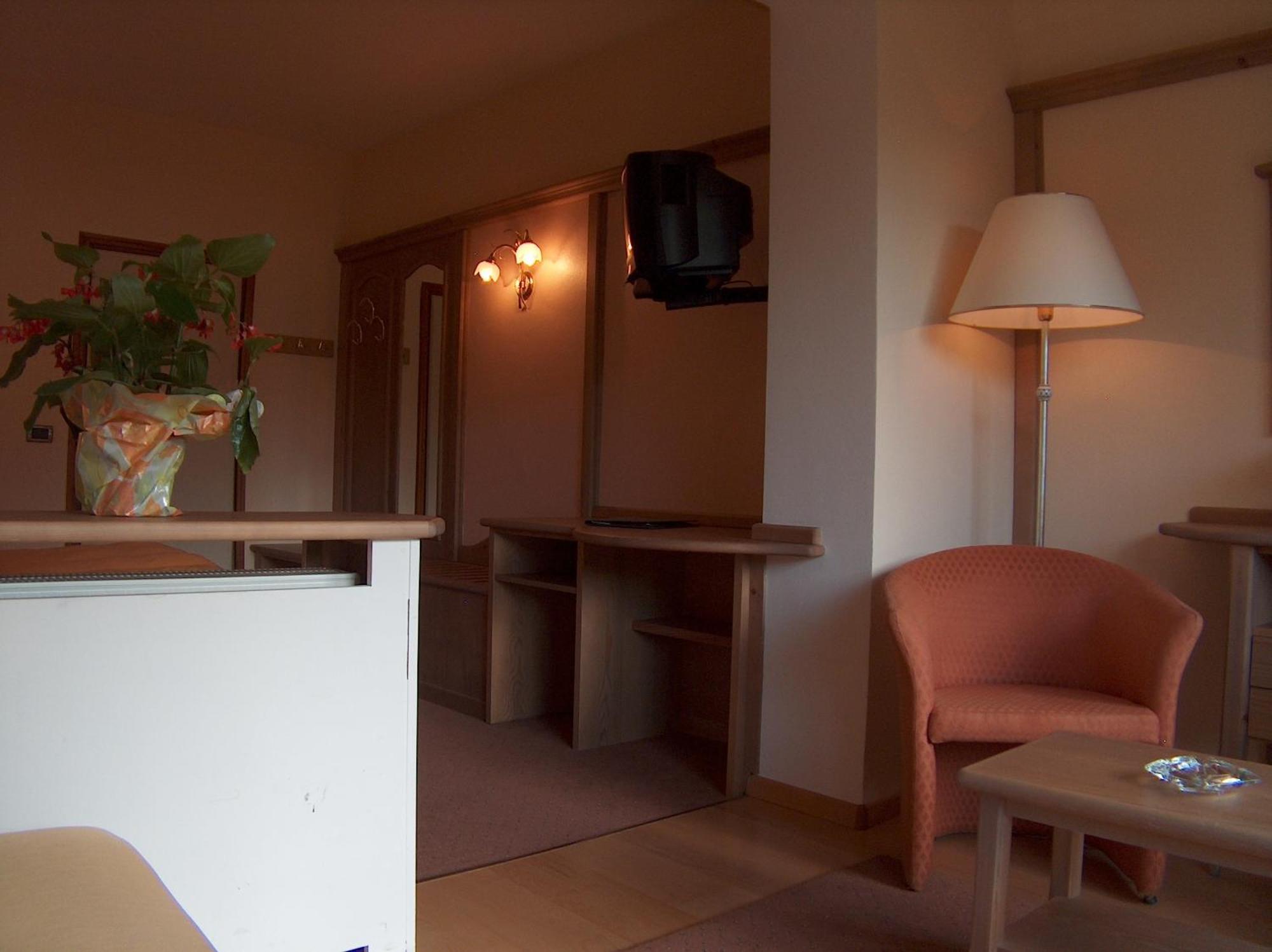 Hotel Catinaccio Rosengarten 모에나 외부 사진