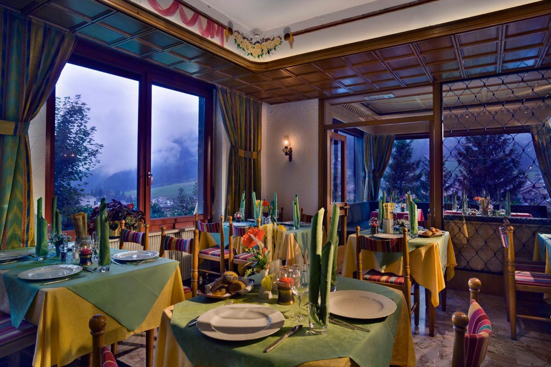 Hotel Catinaccio Rosengarten 모에나 외부 사진