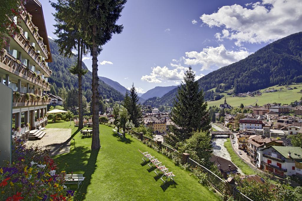 Hotel Catinaccio Rosengarten 모에나 외부 사진